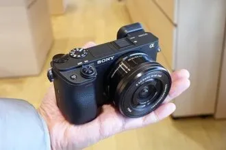 10 Pilihan Kamera Mirrorless Terbaik dengan Harga Terjangkau